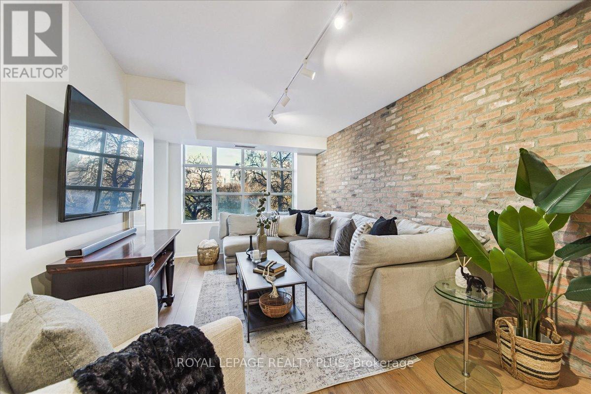 202 - 15 Stafford Street, Toronto, Ontario M5V 3X6 - Photo 28 - C12558678