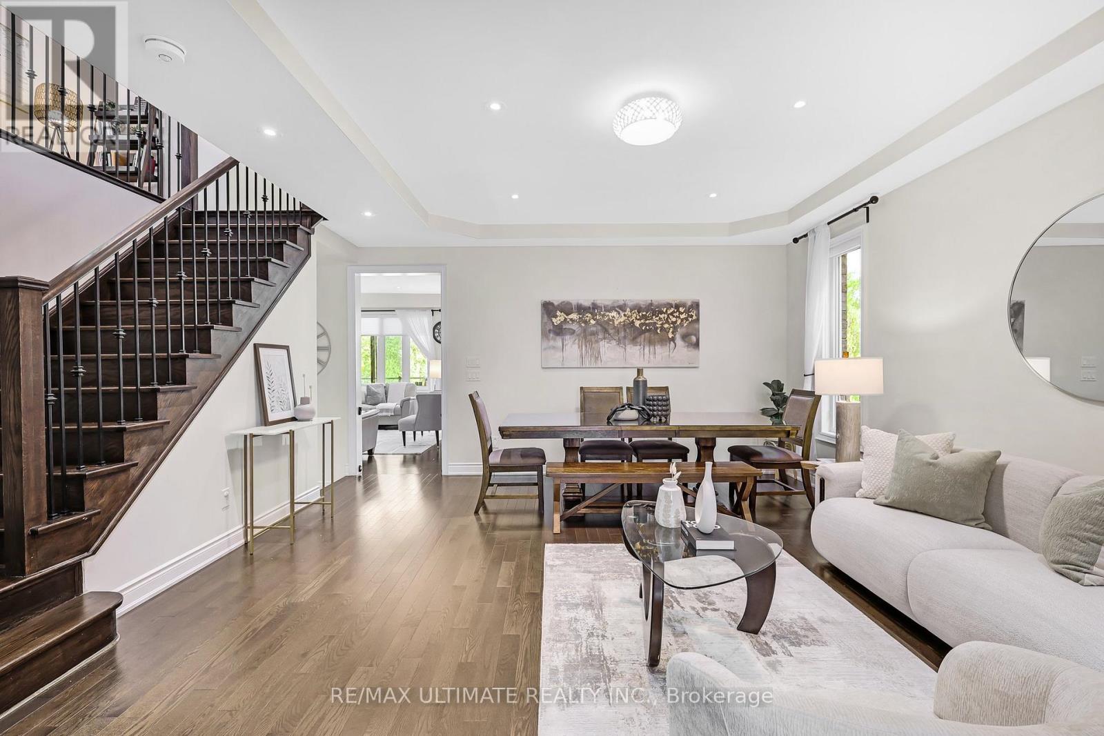 42 Donwoods Crescent, Whitby, Ontario  L1R 0N1 - Photo 3 - E12476402