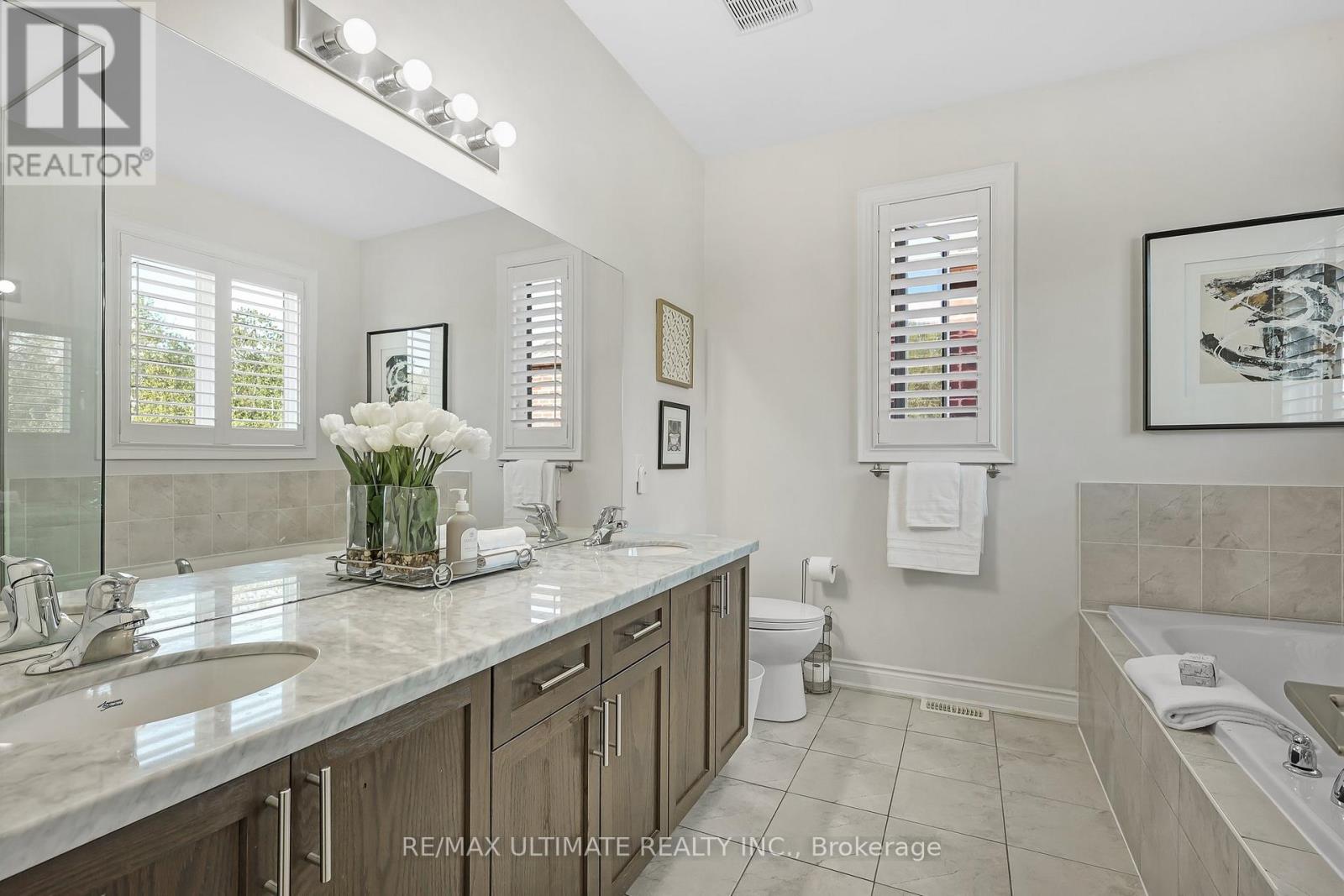 42 Donwoods Crescent, Whitby, Ontario  L1R 0N1 - Photo 18 - E12476402