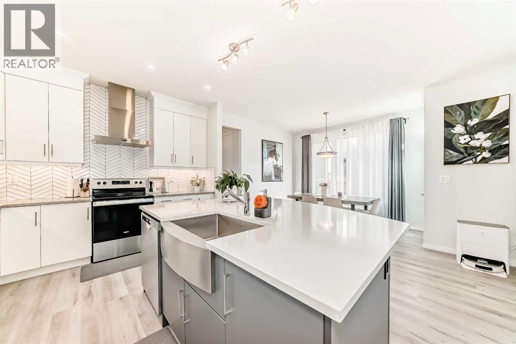 257 Carrington Way Nw, Calgary, Alberta  T3P 1N4 - Photo 10 - A2270558