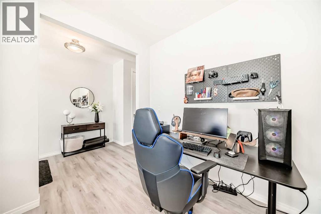 257 Carrington Way Nw, Calgary, Alberta  T3P 1N4 - Photo 7 - A2270558