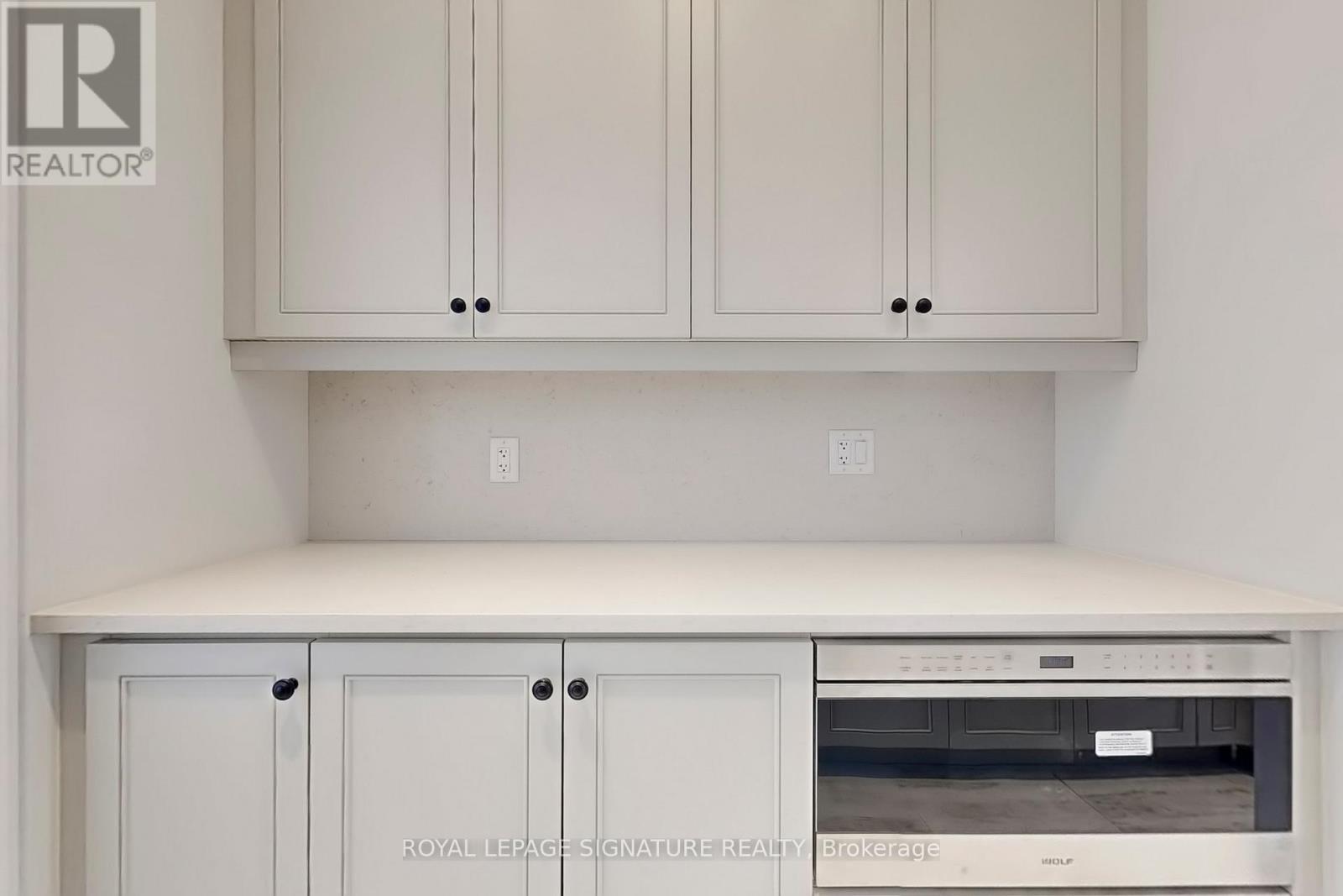 412 York Downs Boulevard, Markham, Ontario  L6C 3R4 - Photo 13 - N12396590