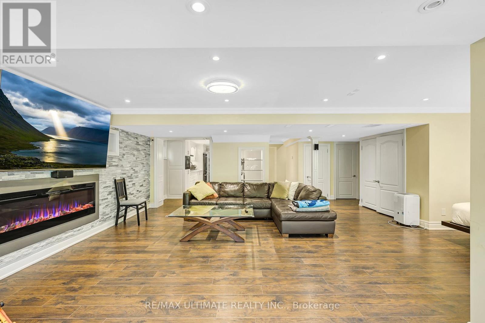 42 Donwoods Crescent, Whitby, Ontario  L1R 0N1 - Photo 35 - E12476402