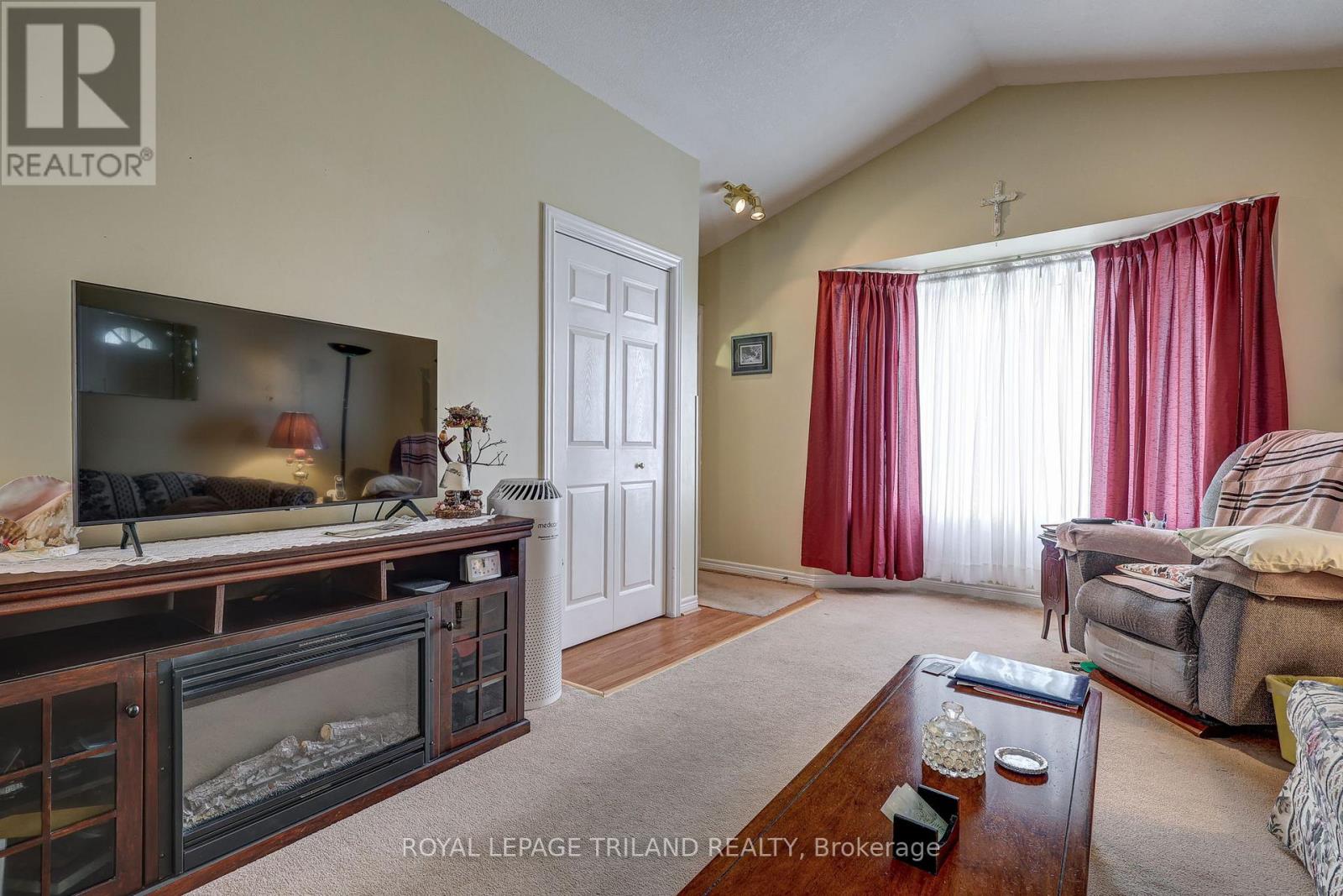 549 Wellington Street, St. Thomas, Ontario  N5R 6G2 - Photo 18 - X12559424