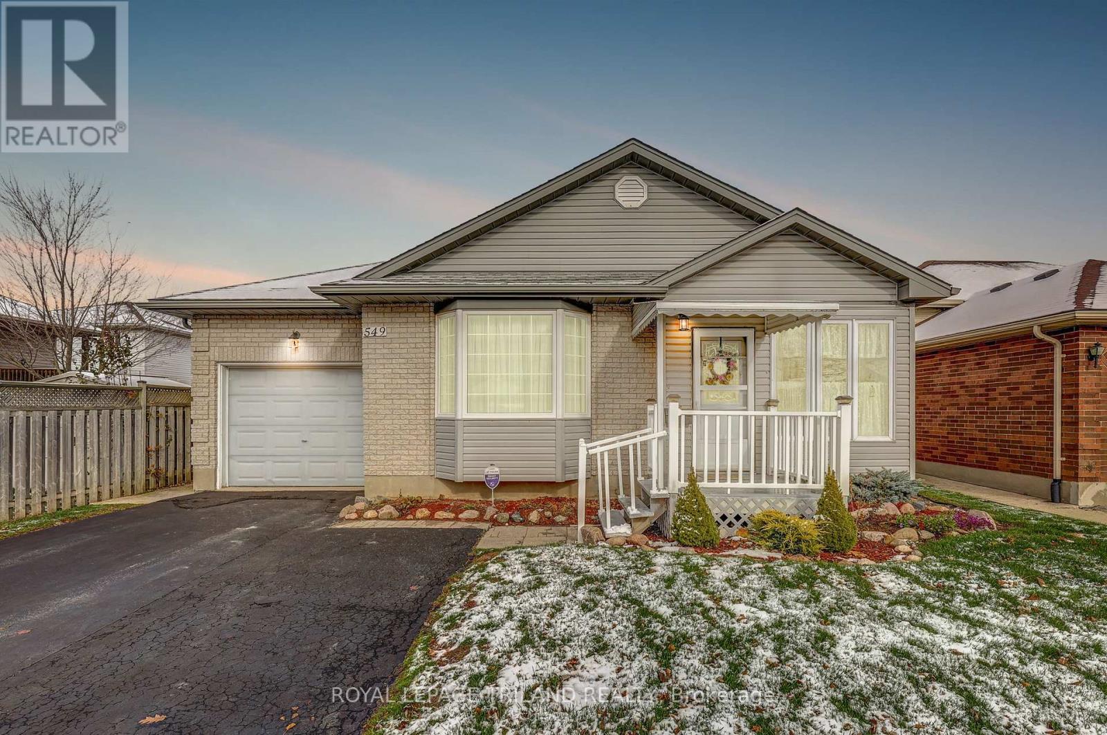 549 Wellington Street, St. Thomas, Ontario  N5R 6G2 - Photo 2 - X12559424