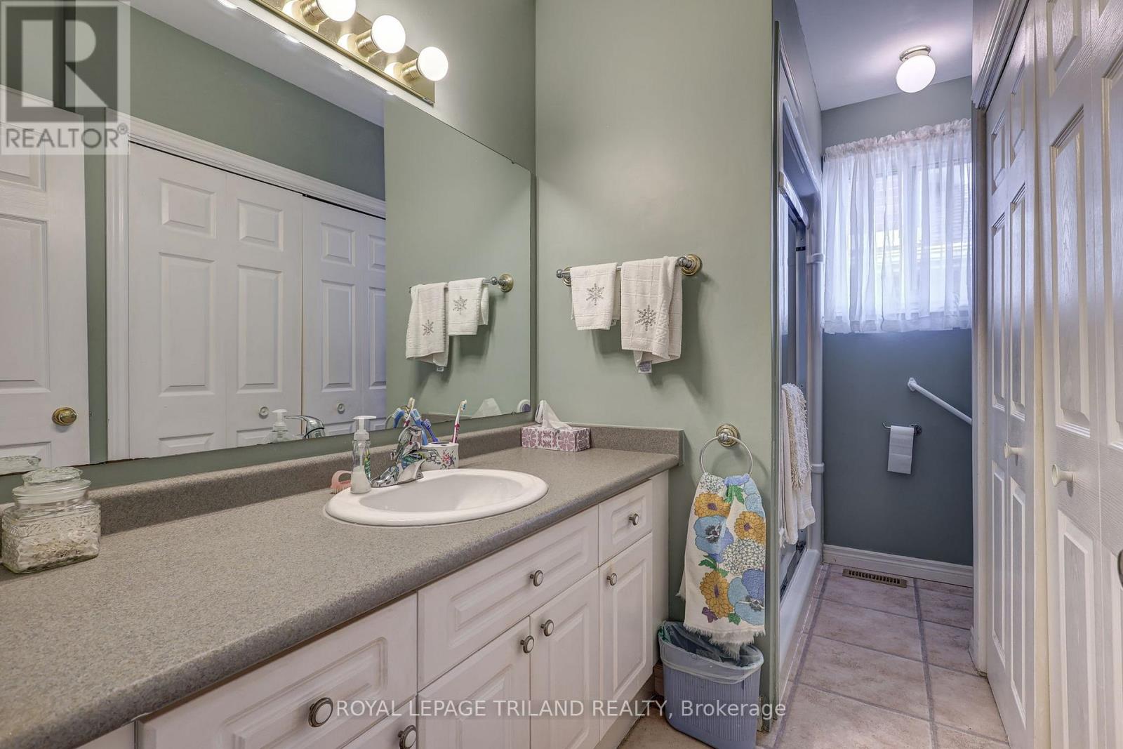 549 Wellington Street, St. Thomas, Ontario  N5R 6G2 - Photo 26 - X12559424