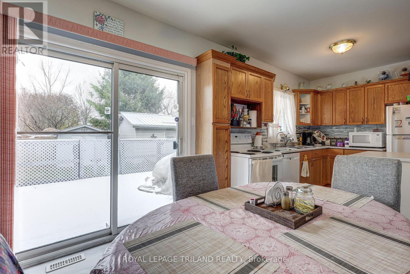 549 Wellington Street, St. Thomas, Ontario  N5R 6G2 - Photo 32 - X12559424