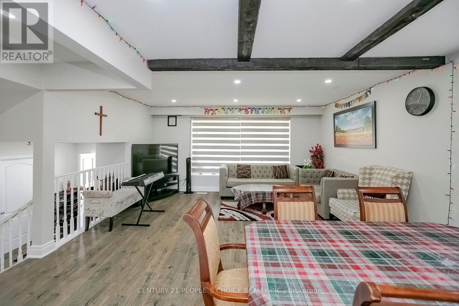 380 Bartley Bull Parkway, Brampton, Ontario  L6W 2L8 - Photo 11 - W12559264