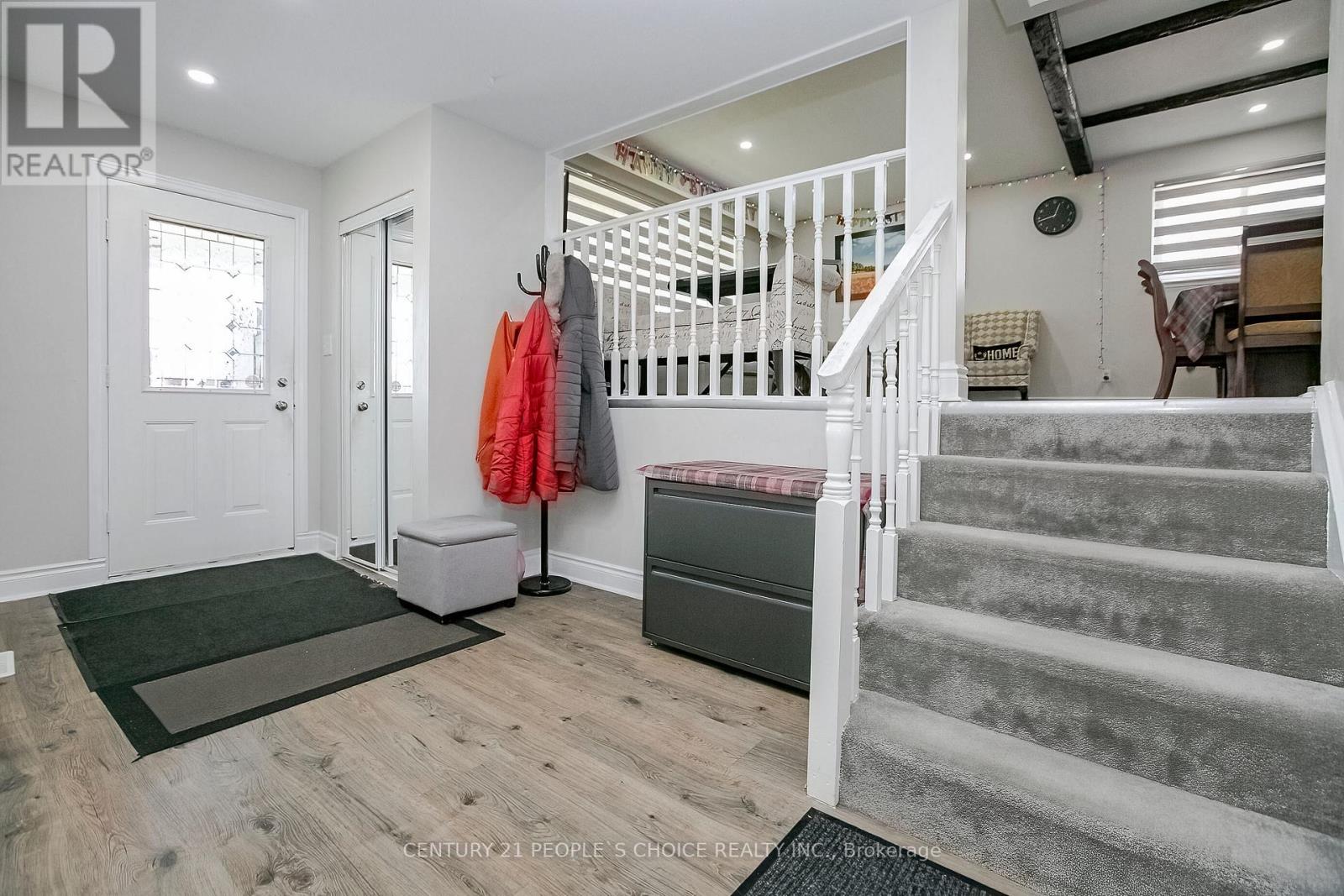 380 Bartley Bull Parkway, Brampton, Ontario  L6W 2L8 - Photo 7 - W12559264