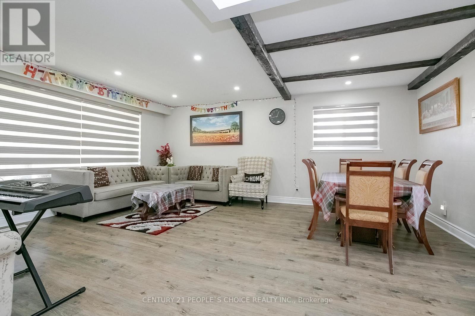 380 Bartley Bull Parkway, Brampton, Ontario  L6W 2L8 - Photo 8 - W12559264