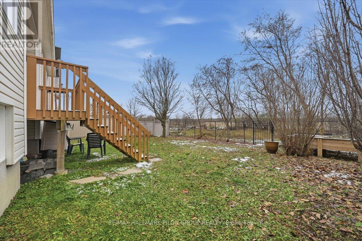 188 Whispering Winds Way, Ottawa, Ontario  K1W 0B5 - Photo 18 - X12559426