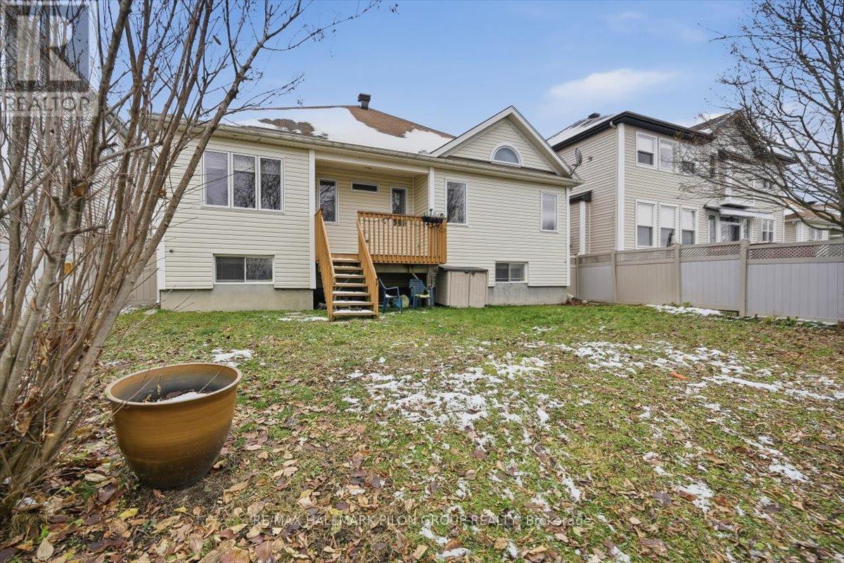 188 Whispering Winds Way, Ottawa, Ontario  K1W 0B5 - Photo 19 - X12559426