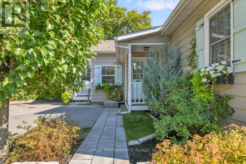 5583 Manotick Main Street, Ottawa, Ontario  K4M 1A9 - Photo 2 - X12559470