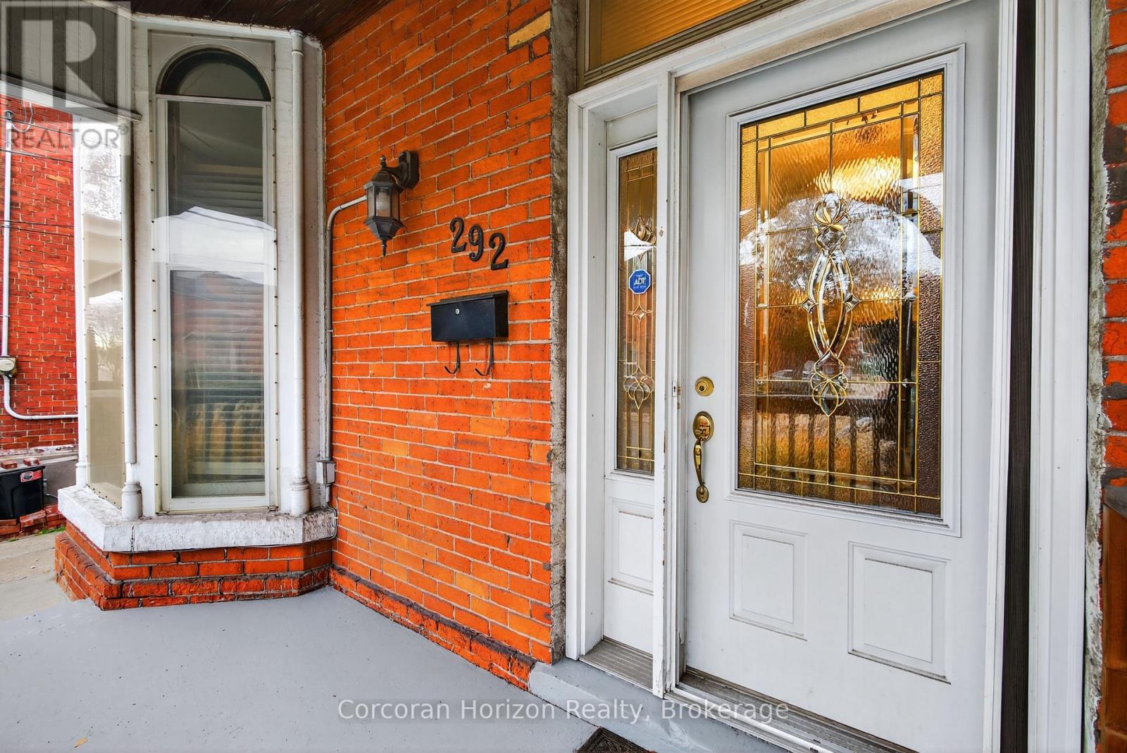 292 John Street N, Hamilton, Ontario  L8L 4P7 - Photo 4 - X12559418