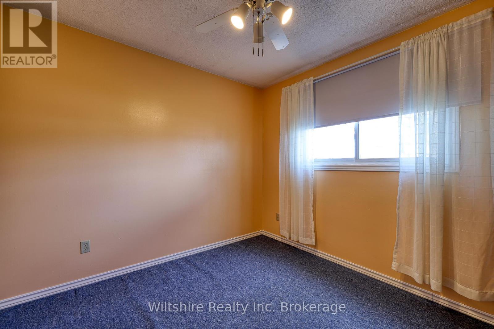 22 Centennial Avenue, Tillsonburg, Ontario  N4G 4R6 - Photo 18 - X12559404