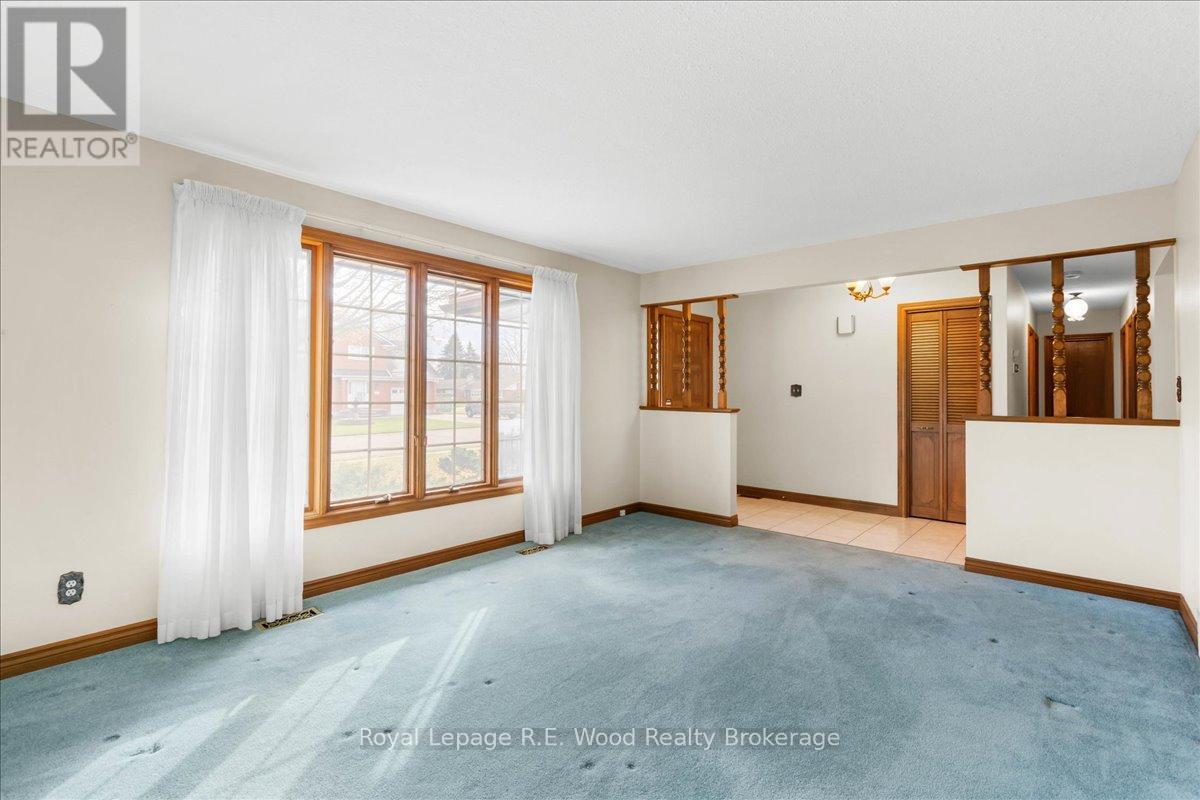 4 Christopher Court, Tillsonburg, Ontario  N4G 4W5 - Photo 14 - X12559508