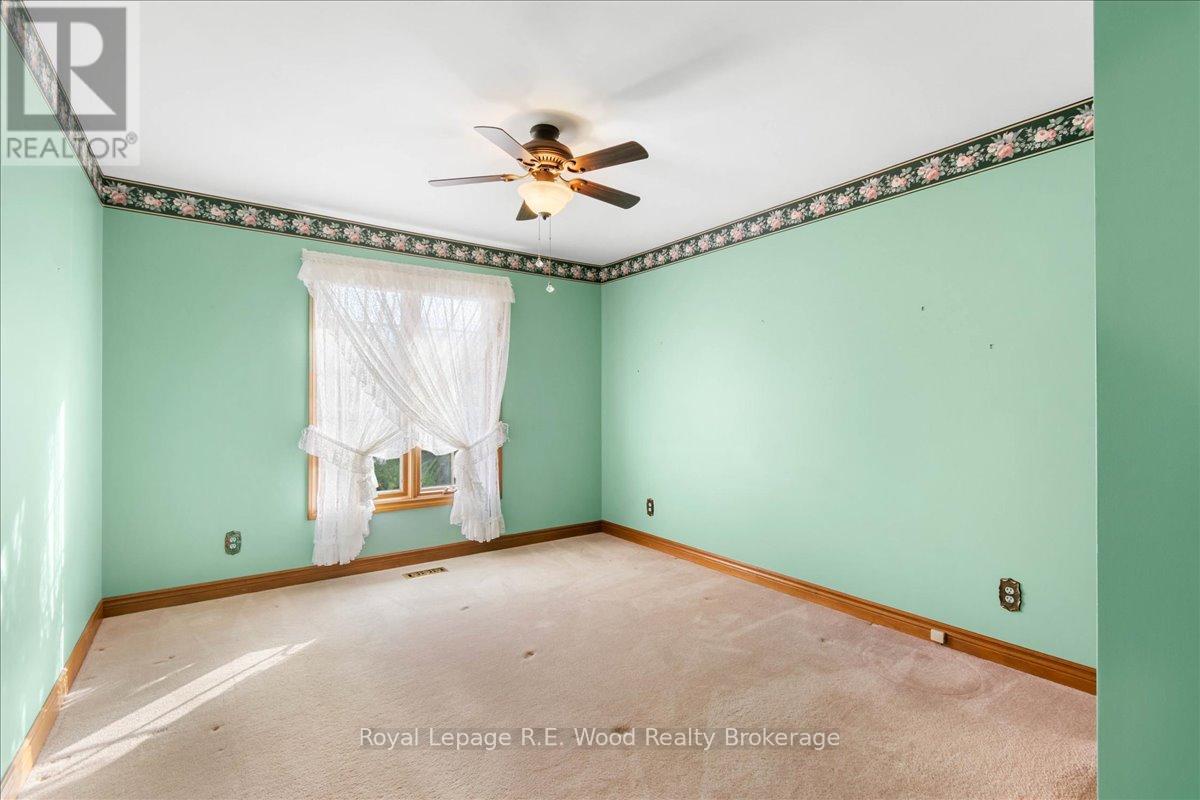 4 Christopher Court, Tillsonburg, Ontario  N4G 4W5 - Photo 16 - X12559508