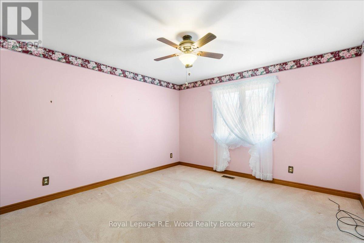 4 Christopher Court, Tillsonburg, Ontario  N4G 4W5 - Photo 18 - X12559508