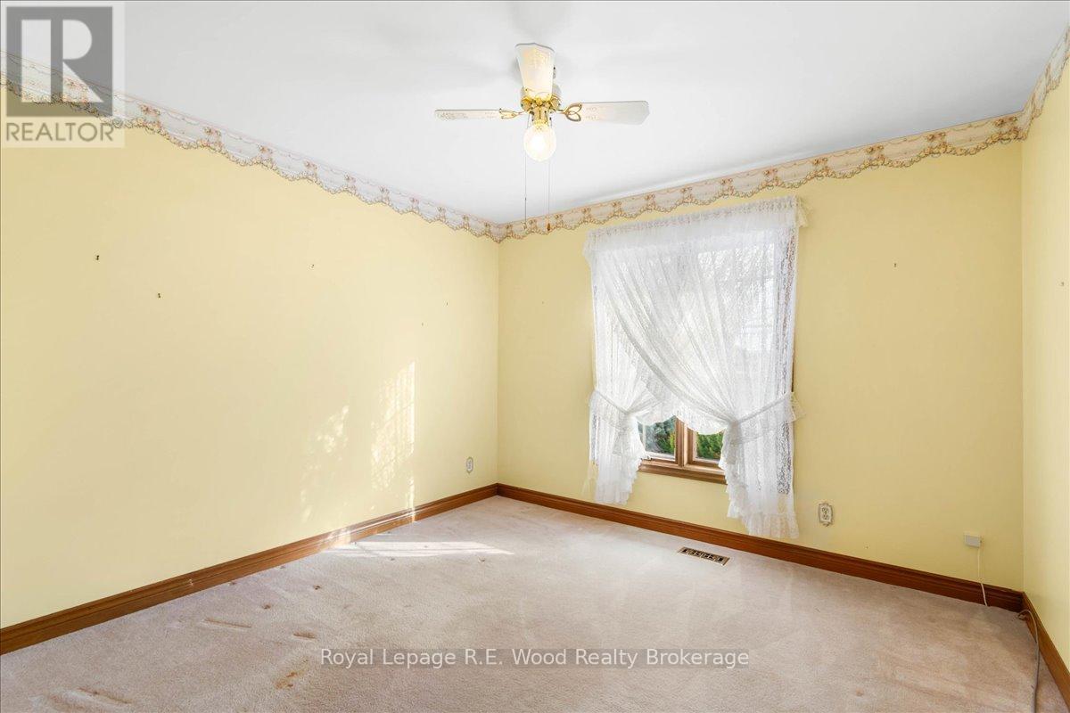 4 Christopher Court, Tillsonburg, Ontario  N4G 4W5 - Photo 20 - X12559508