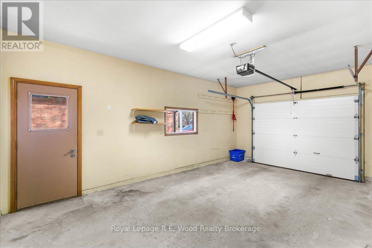 4 Christopher Court, Tillsonburg, Ontario  N4G 4W5 - Photo 33 - X12559508