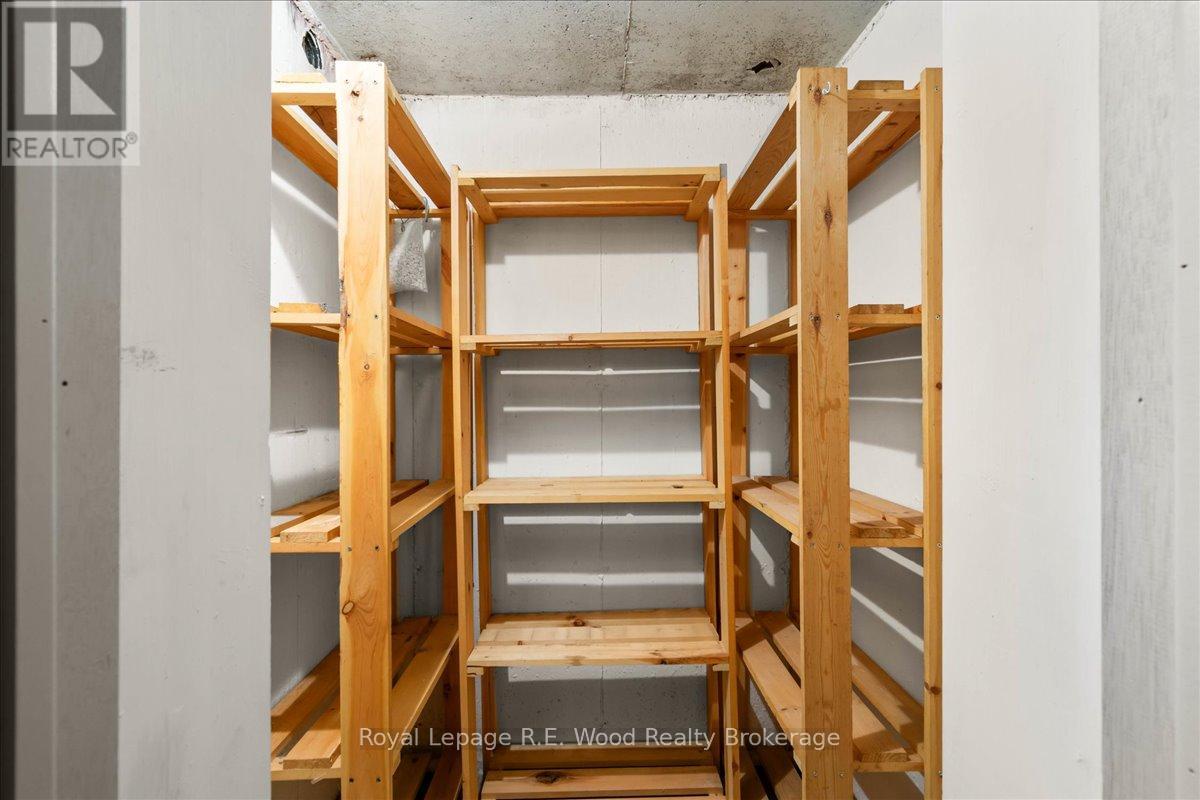 4 Christopher Court, Tillsonburg, Ontario  N4G 4W5 - Photo 34 - X12559508