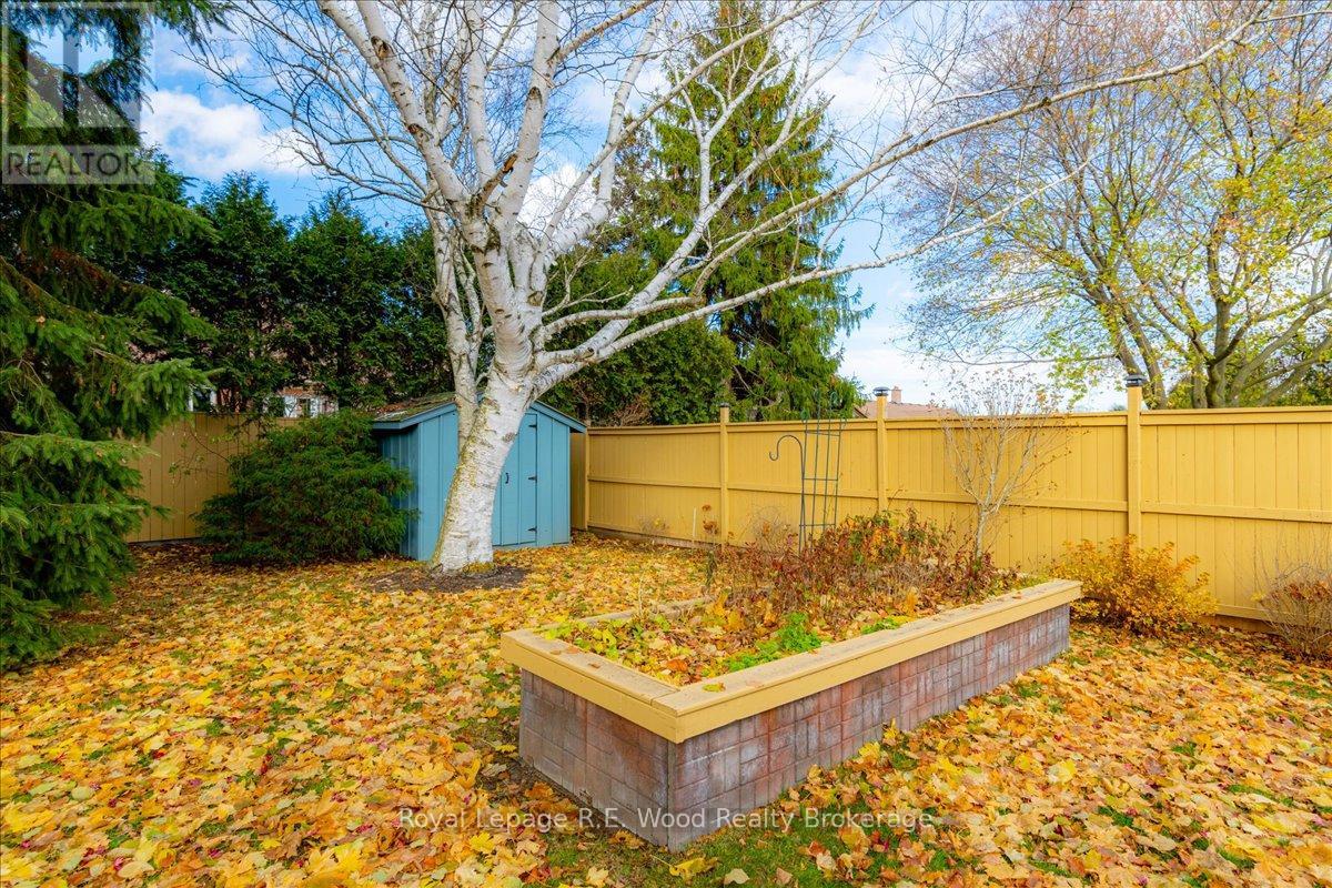 4 Christopher Court, Tillsonburg, Ontario  N4G 4W5 - Photo 35 - X12559508