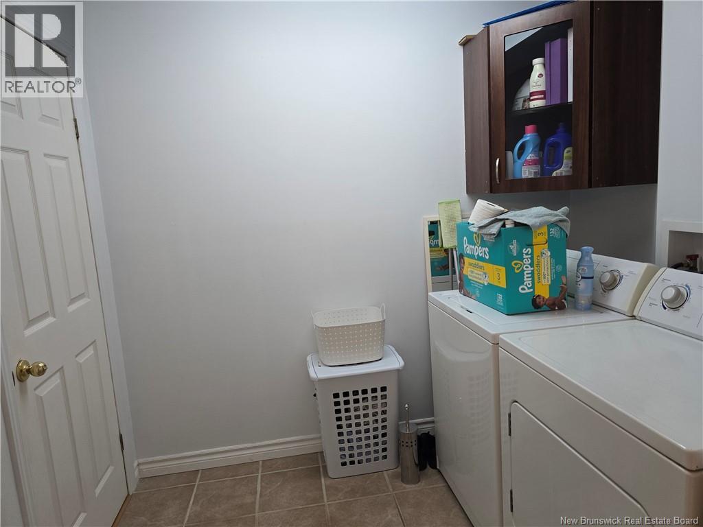 242 Foulem, Beresford, New Brunswick  E8K 1N3 - Photo 15 - NB130365