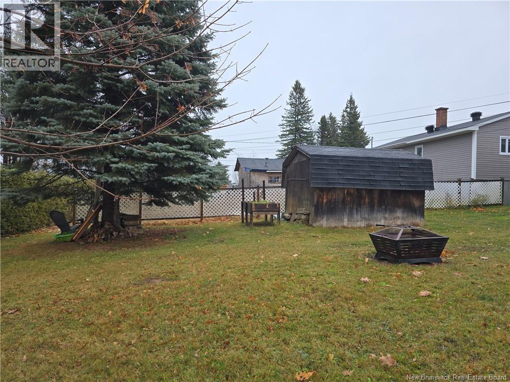 242 Foulem, Beresford, New Brunswick  E8K 1N3 - Photo 5 - NB130365