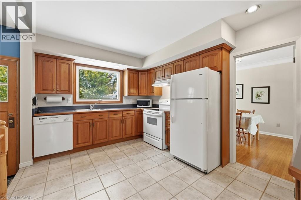 75 Flamboro Street, Waterdown, Ontario  L0R 2H0 - Photo 12 - 40788601