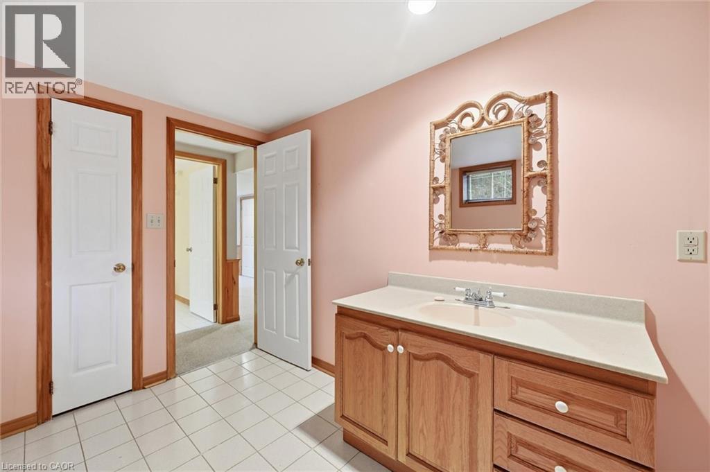 75 Flamboro Street, Waterdown, Ontario  L0R 2H0 - Photo 32 - 40788601