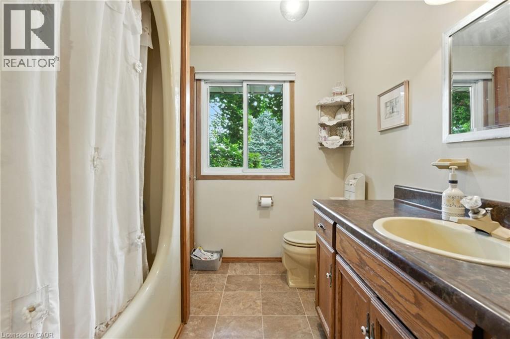 6101 Walkers Line, Burlington, Ontario  L7M 0R2 - Photo 18 - 40763738