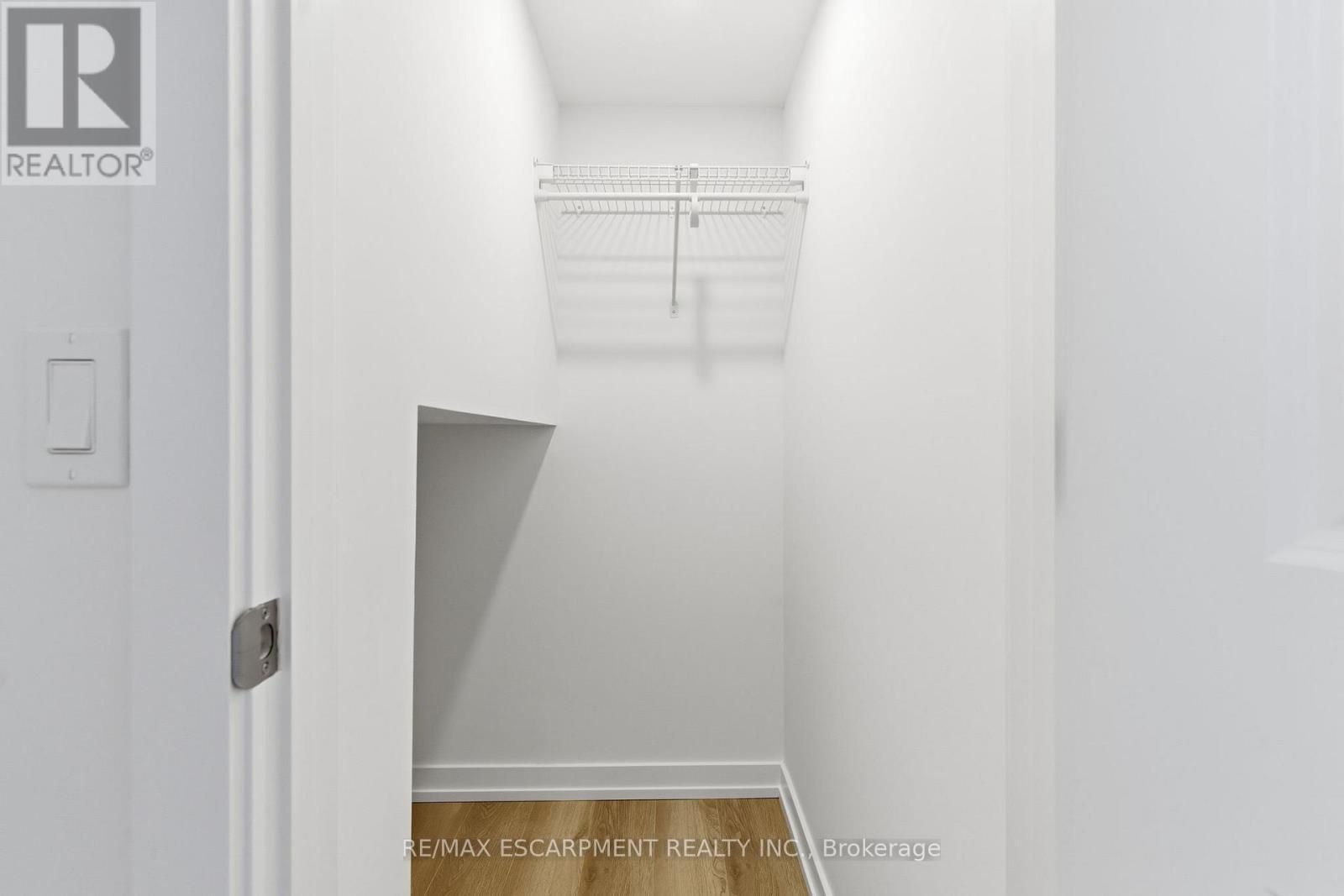 29 - 70 Kenesky Drive, Hamilton, Ontario  L8B 2A9 - Photo 18 - X12556238