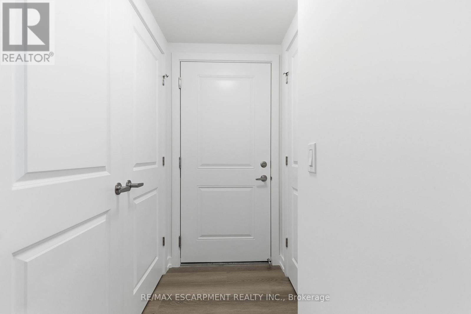 29 - 70 Kenesky Drive, Hamilton, Ontario  L8B 2A9 - Photo 23 - X12556238