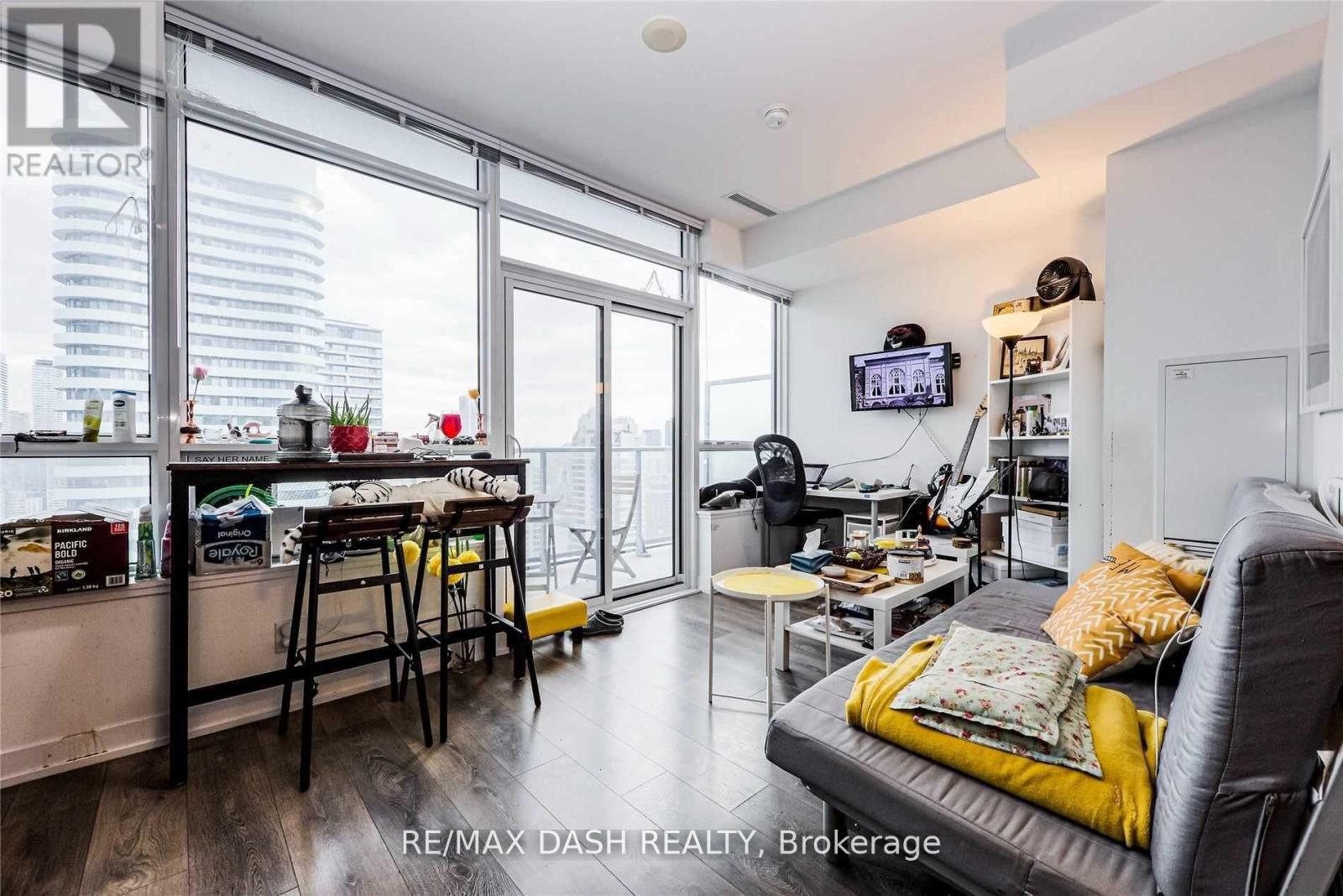 Ph04 - 365 Church Street, Toronto, Ontario  M5B 1Z9 - Photo 3 - C12454396