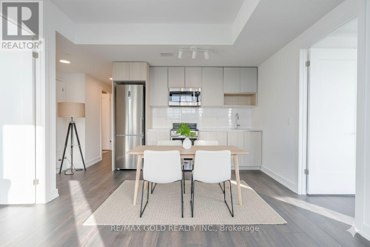 915 - 801 The Queensway, Toronto, Ontario  M8Z 1N4 - Photo 9 - W12559068