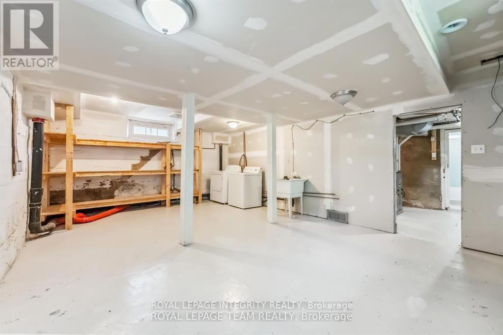 1538 Stittsville Main Street, Ottawa, Ontario  K2S 1N7 - Photo 32 - X12455778