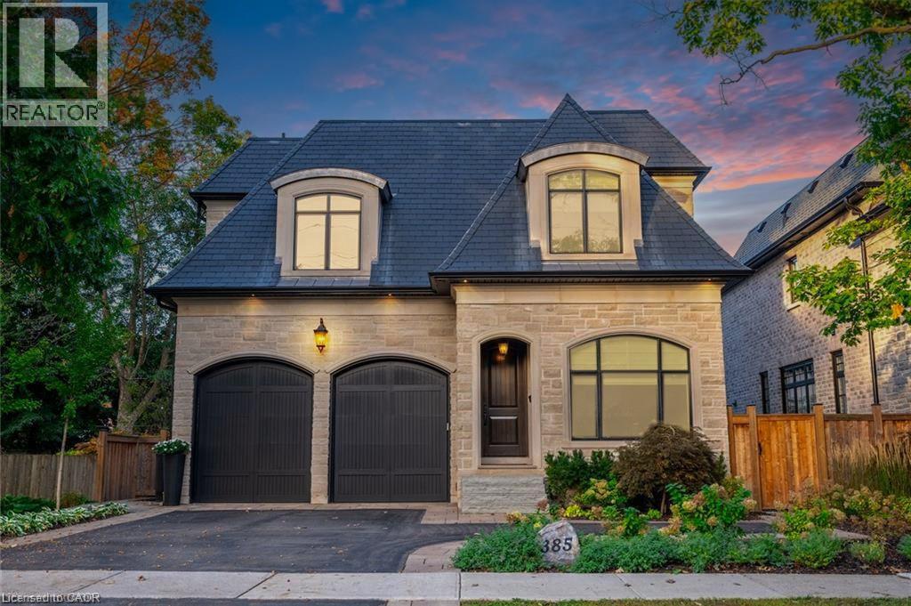 385 PINE COVE Road, Burlington, Ontario