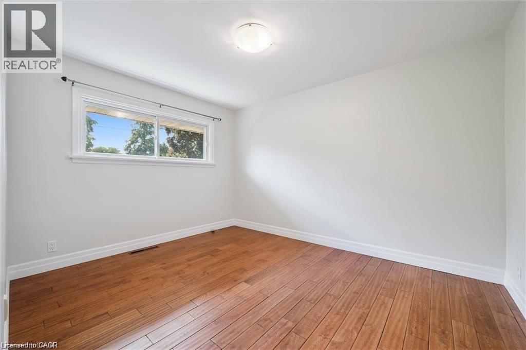 272 Hartwood Place, Kitchener, Ontario  N2H 6B5 - Photo 11 - 40788330