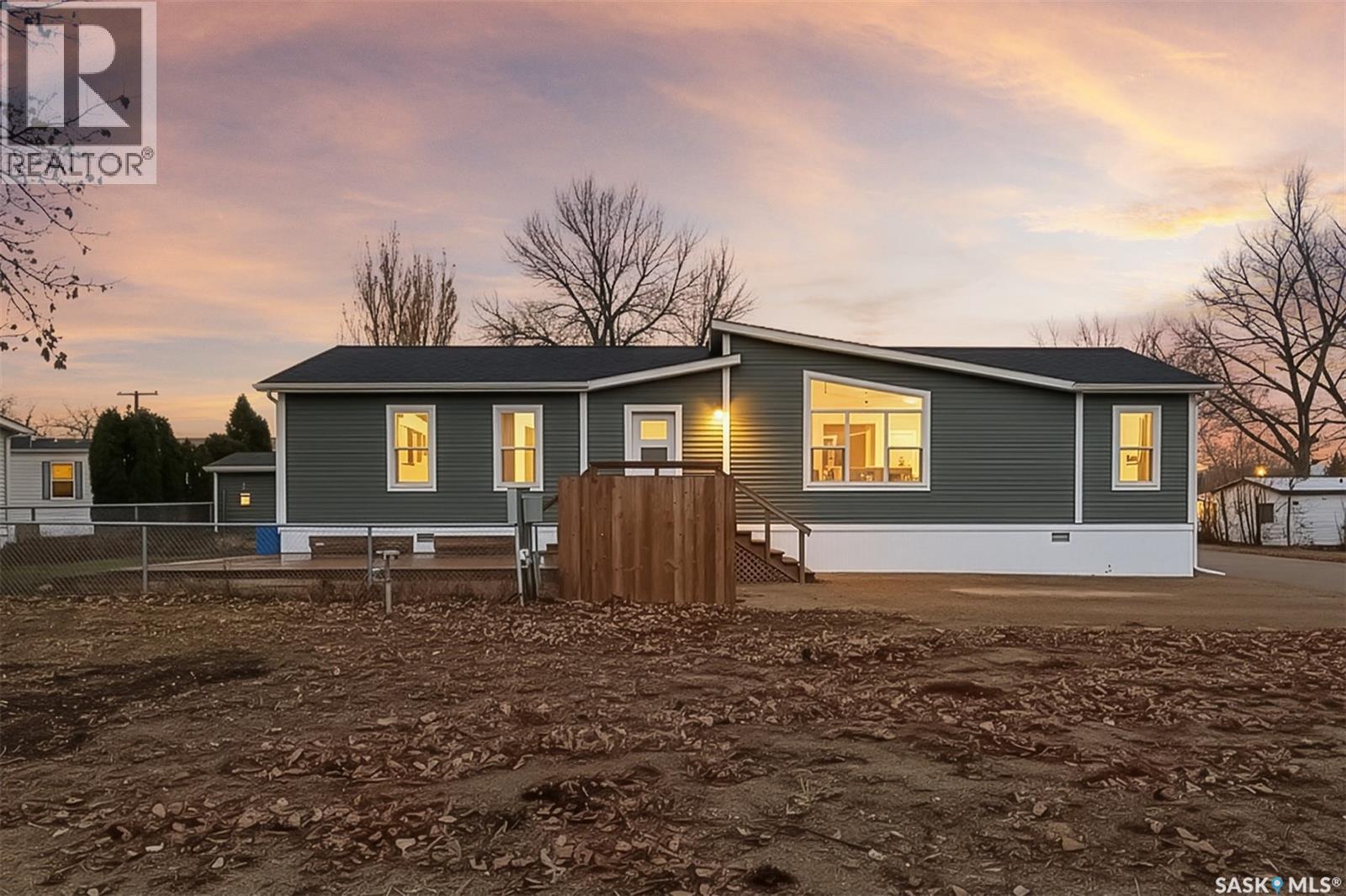 E18 9th AVENUE NE, moose jaw, Saskatchewan