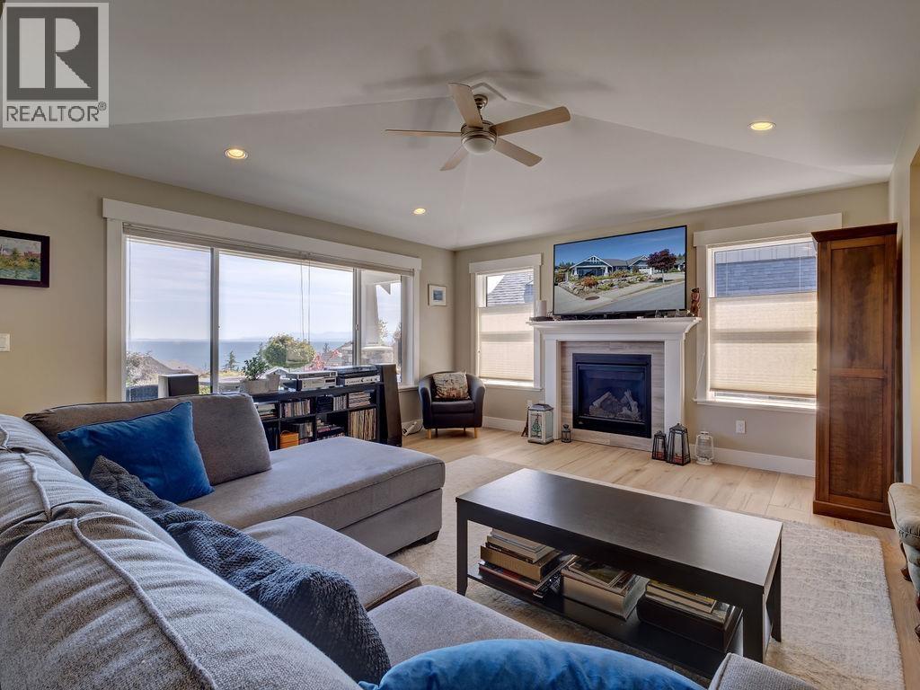 5537 Peregrine Crescent, Sechelt, British Columbia  V7Z 0V5 - Photo 17 - R3062230