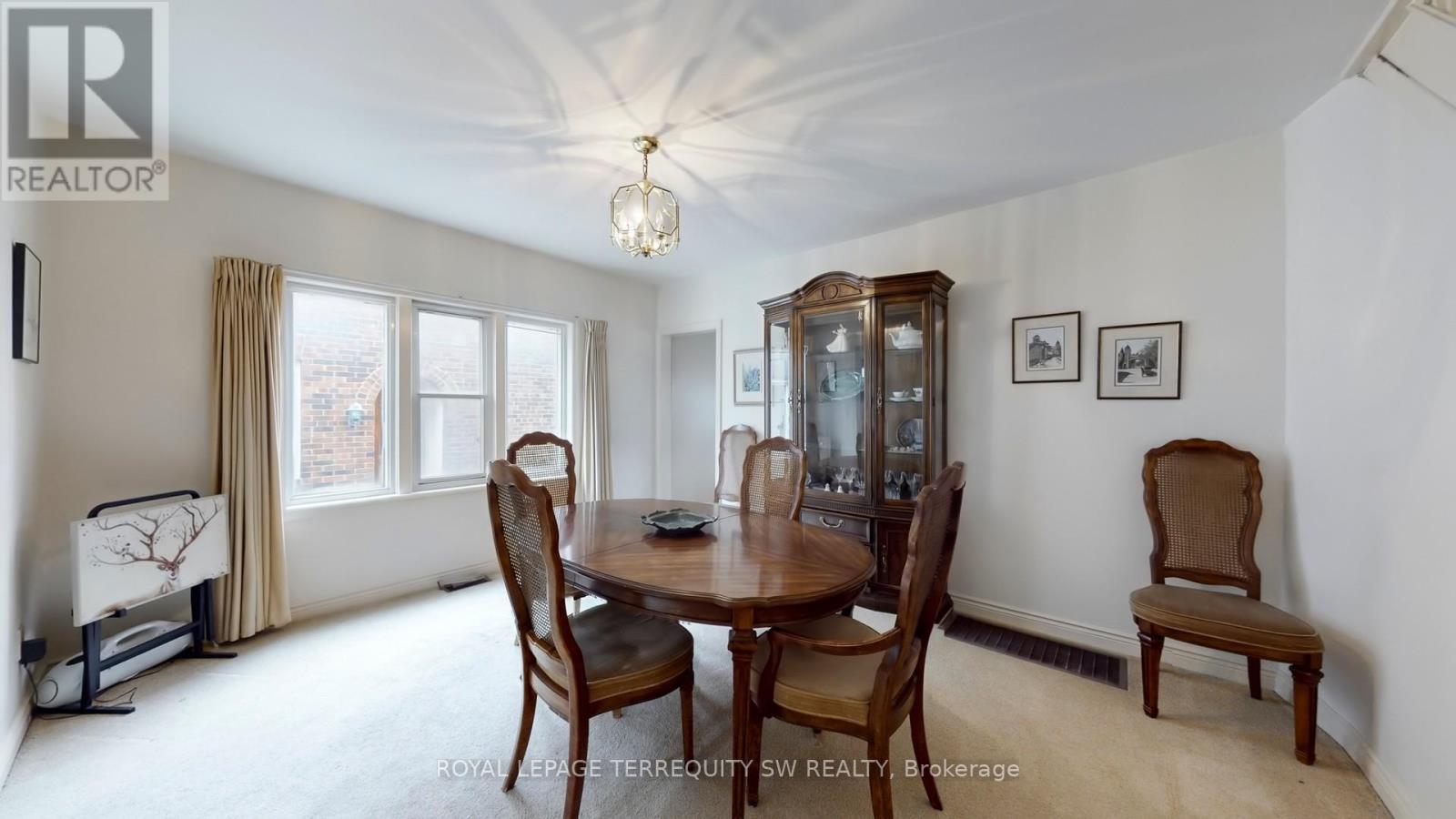 56 Petman Avenue, Toronto, Ontario  M4S 2S8 - Photo 13 - C12559328