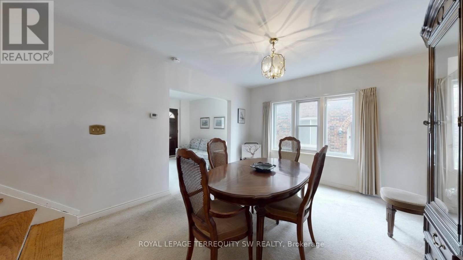 56 Petman Avenue, Toronto, Ontario  M4S 2S8 - Photo 14 - C12559328