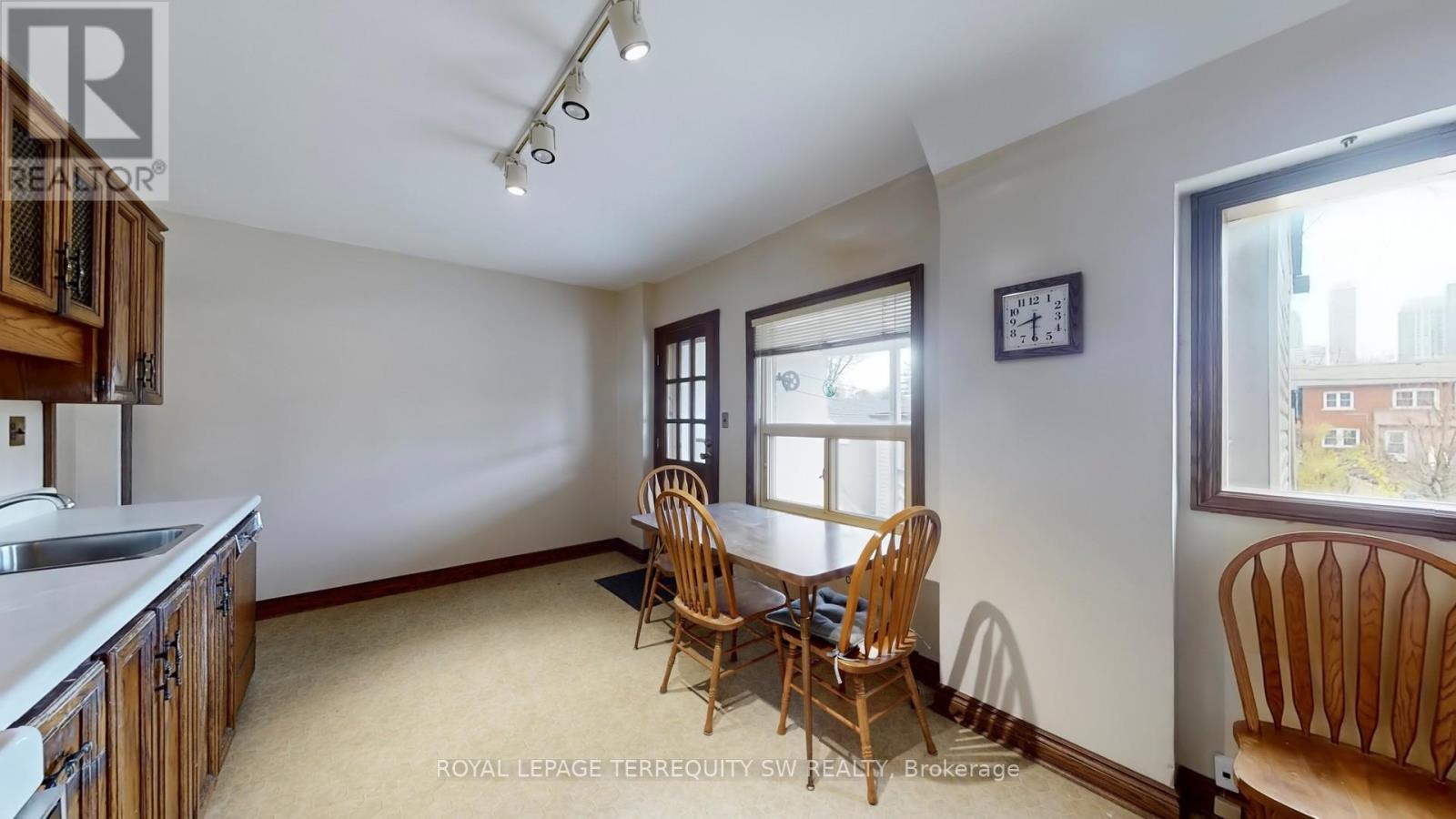 56 Petman Avenue, Toronto, Ontario  M4S 2S8 - Photo 20 - C12559328