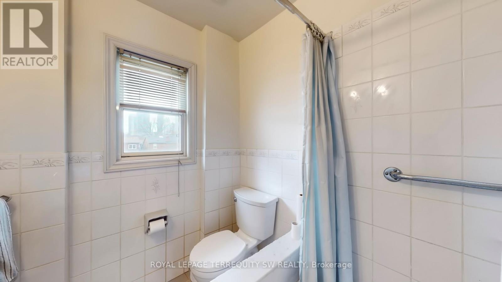 56 Petman Avenue, Toronto, Ontario  M4S 2S8 - Photo 34 - C12559328