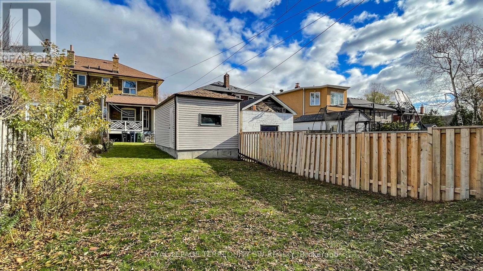 56 Petman Avenue, Toronto, Ontario  M4S 2S8 - Photo 37 - C12559328