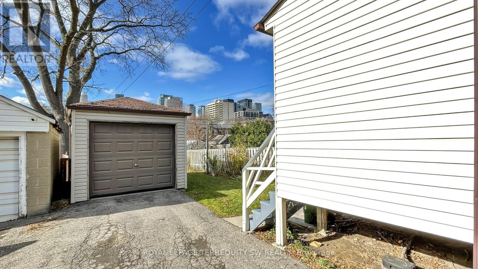 56 Petman Avenue, Toronto, Ontario  M4S 2S8 - Photo 45 - C12559328