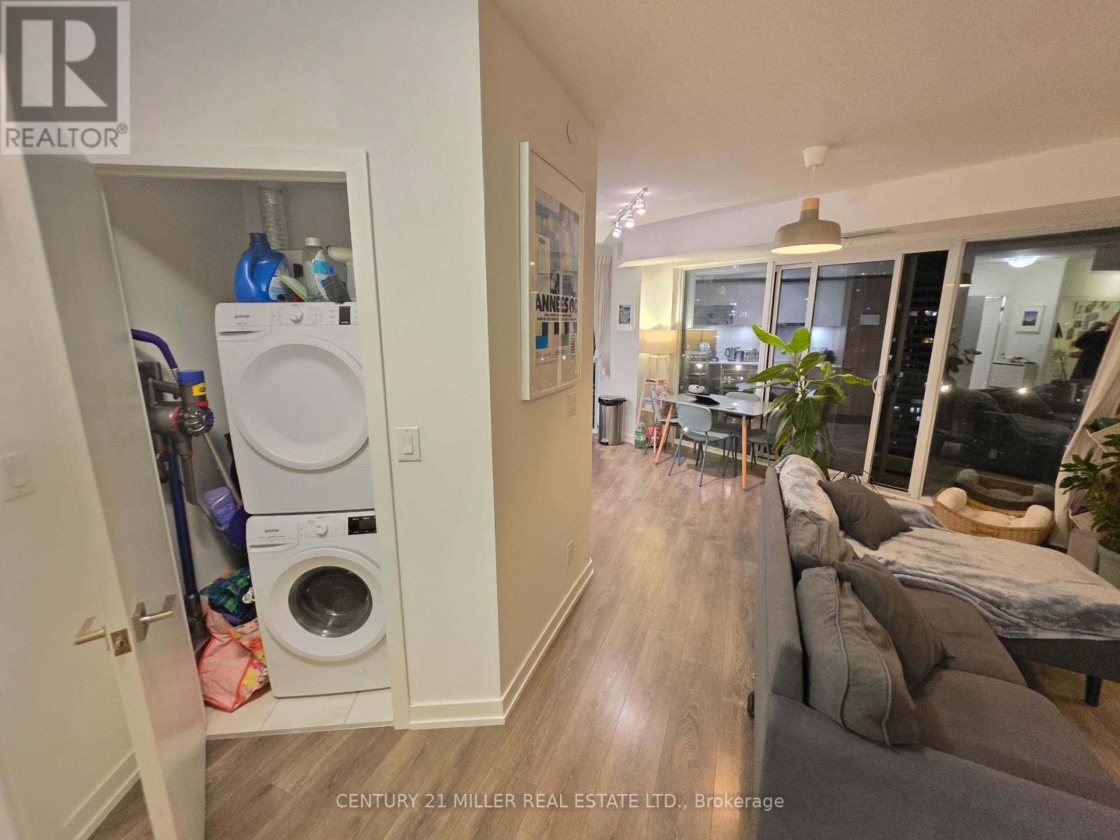 2503 - 159 Wellesley Street E, Toronto, Ontario  M4Y 0H5 - Photo 10 - C12559382