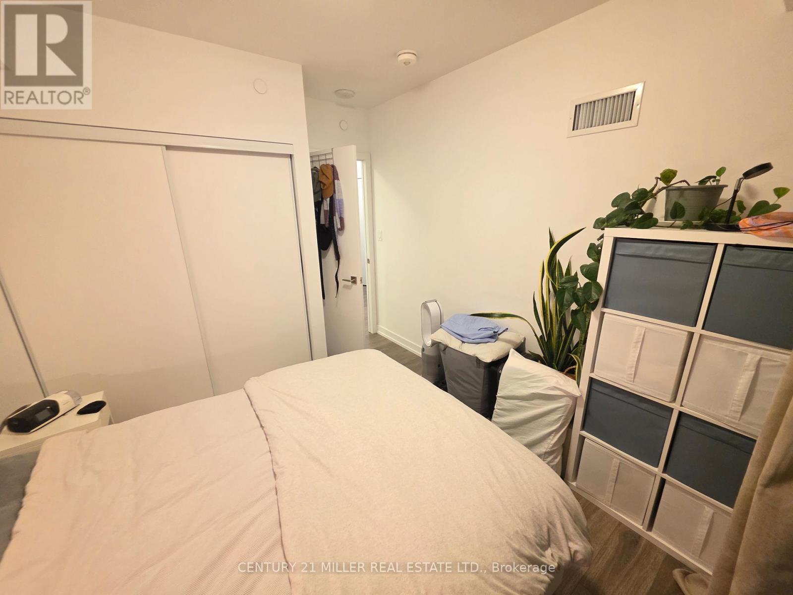 2503 - 159 Wellesley Street E, Toronto, Ontario  M4Y 0H5 - Photo 6 - C12559382