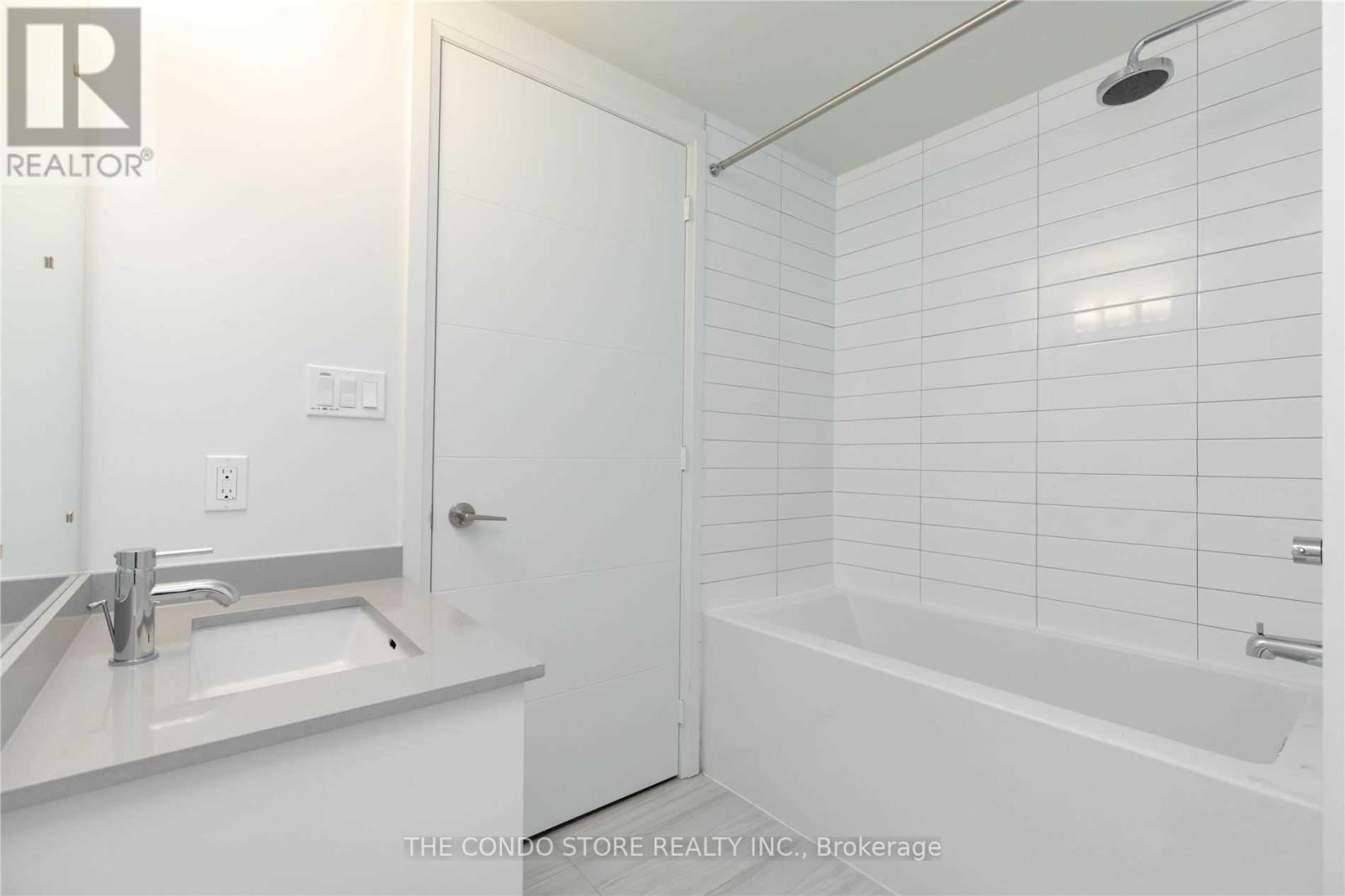 2107 - 460 Adelaide Street E, Toronto, Ontario  M5A 1N4 - Photo 14 - C12559396