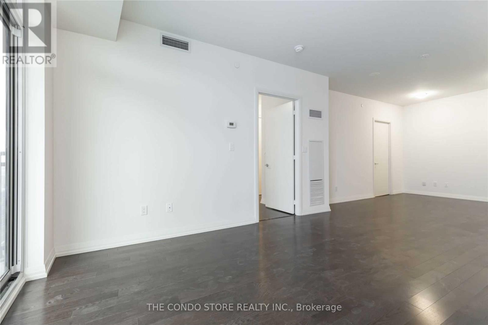 2107 - 460 Adelaide Street E, Toronto, Ontario  M5A 1N4 - Photo 6 - C12559396